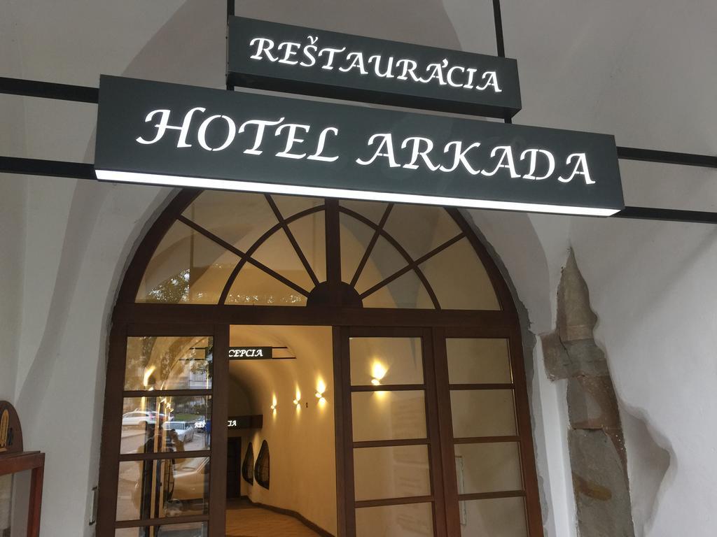 Hotel Arkada Levoča Buitenkant foto