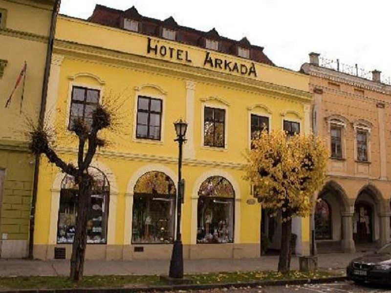 Hotel Arkada Levoča Buitenkant foto