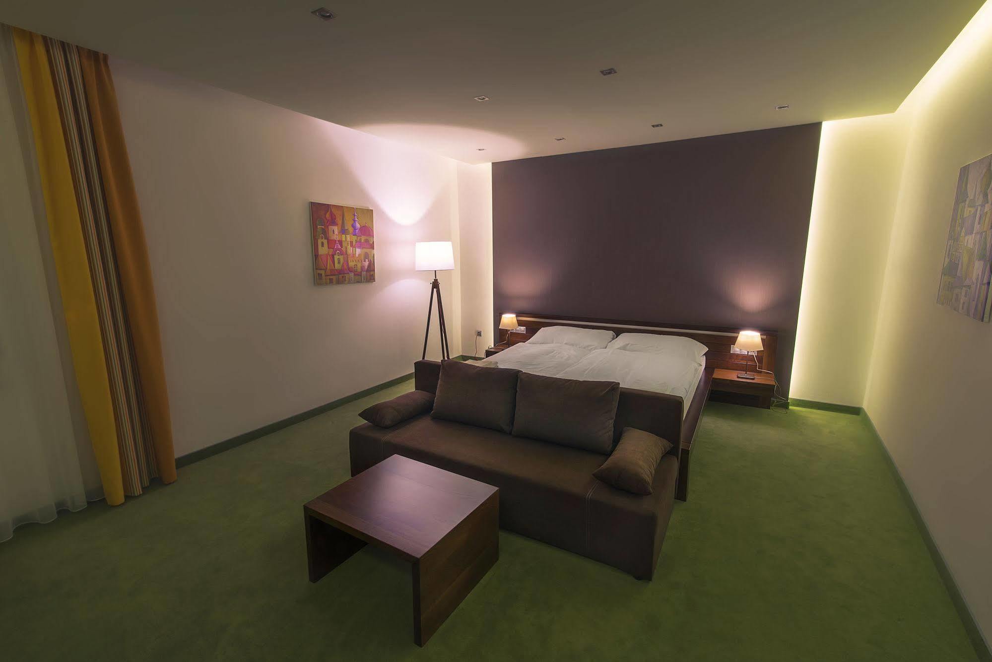 Hotel Arkada Levoča Buitenkant foto