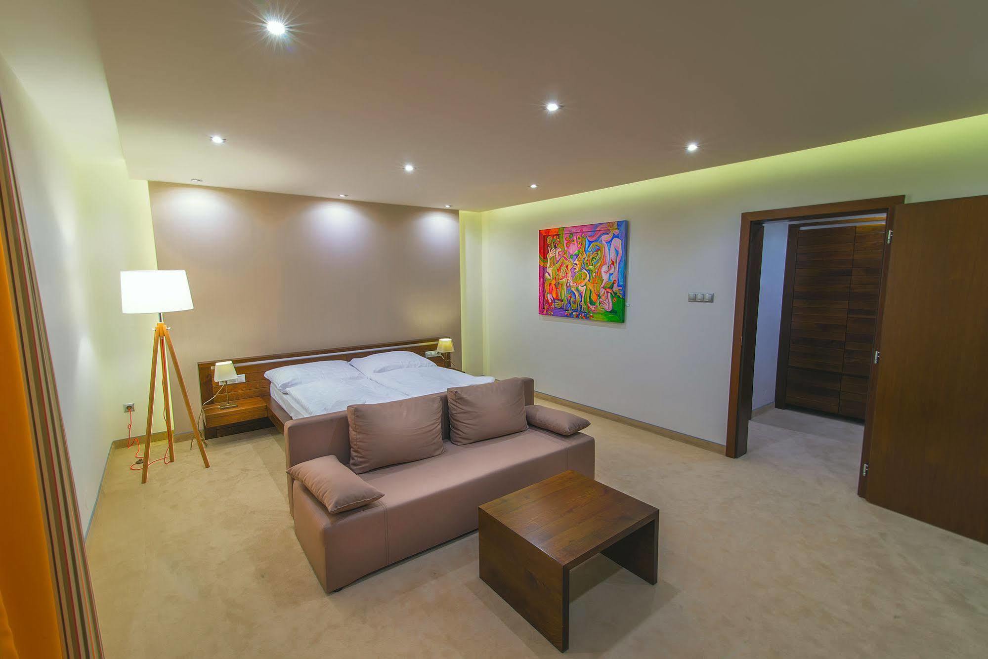 Hotel Arkada Levoča Buitenkant foto