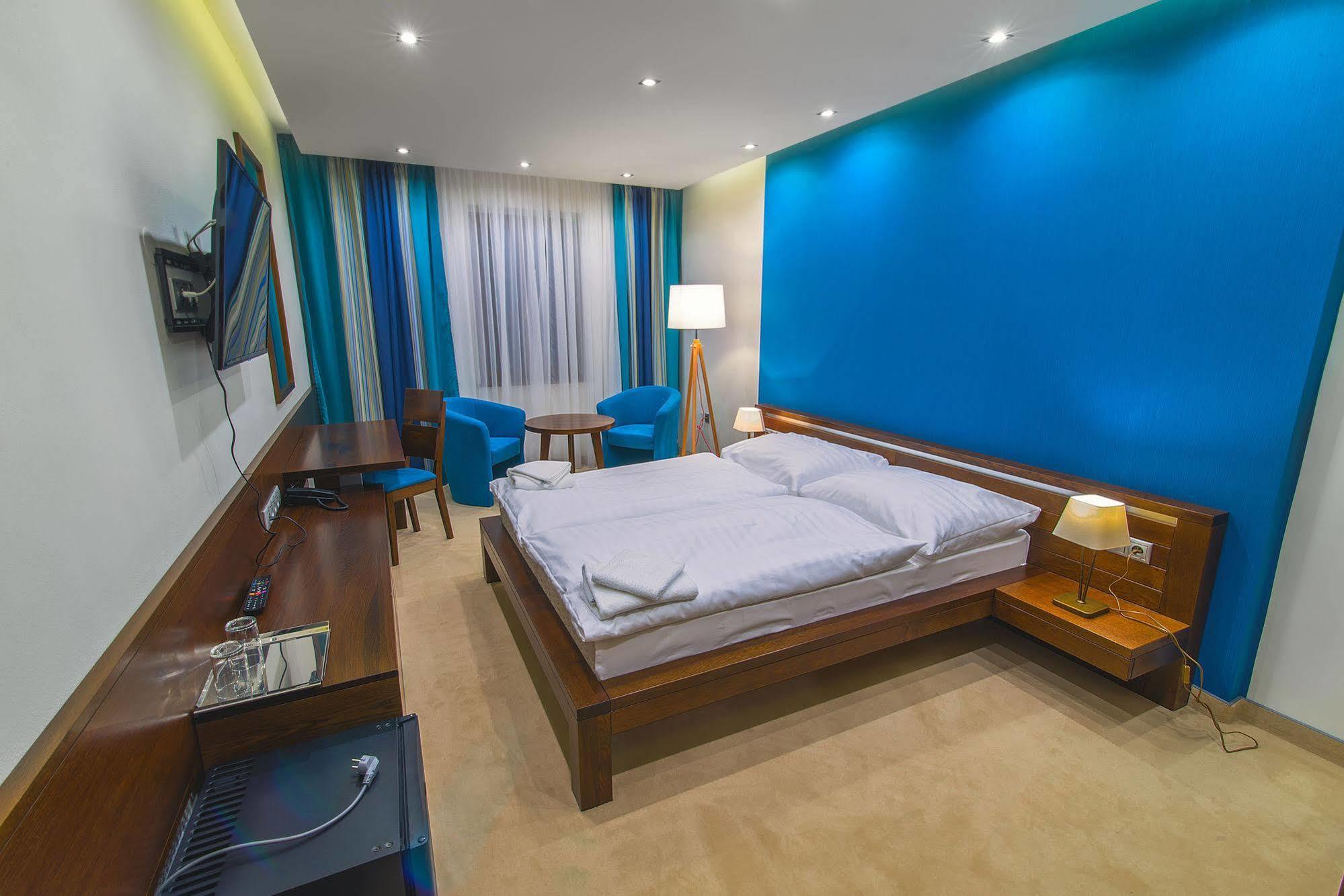 Hotel Arkada Levoča Buitenkant foto